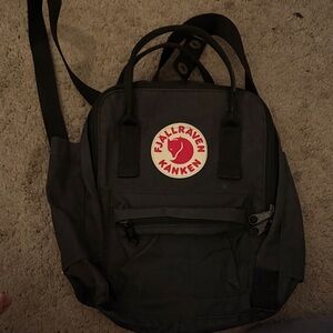 Fjallraven Kånken Dark Gray Backpack